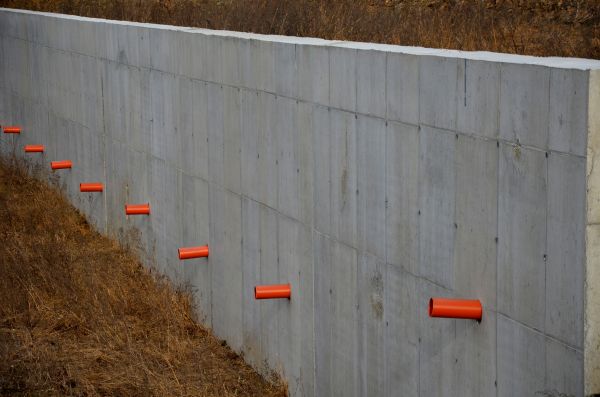 Cost of Retaining Wall Drainage in Middletown