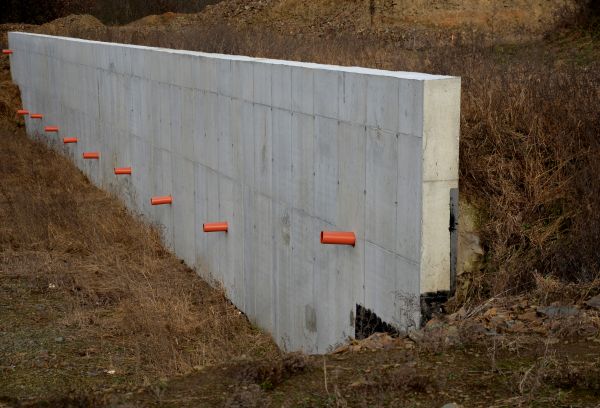 Cost of Hillside Drainage Installation in Middletown